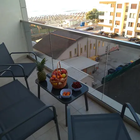 2 Identice Si Alaturate, Ambele Cu La Mare * Năvodari