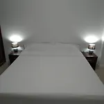 2 Identice Si Alaturate, Ambele Cu La Mare Lägenhet Năvodari