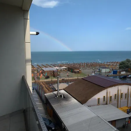 2 Identice Si Alaturate, Ambele Cu La Mare Apartment Năvodari