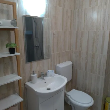 Apartment 2 Identice Si Alaturate, Ambele Cu La Mare Navodari