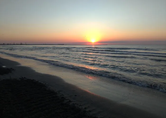 Διαμέρισμα 2 Identice Si Alaturate, Ambele Cu La Mare Năvodari